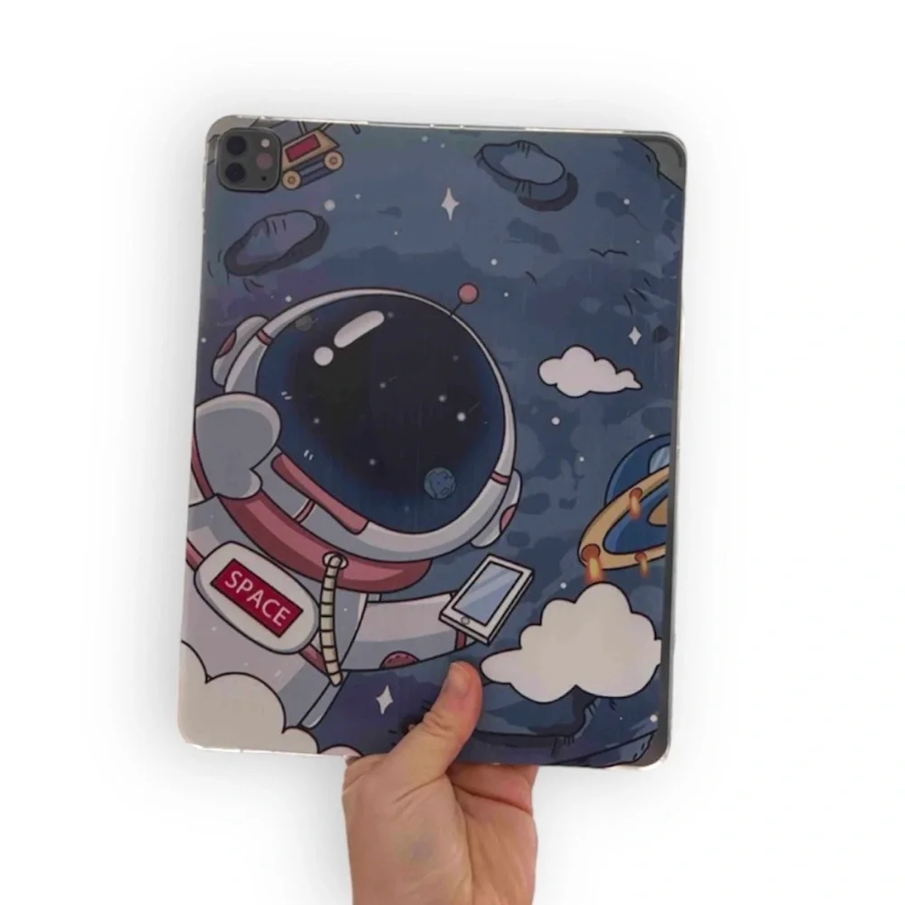 New Cartoon Astronaut Pattern Case Compatible With iPad Pro 12.9-Inch 2020